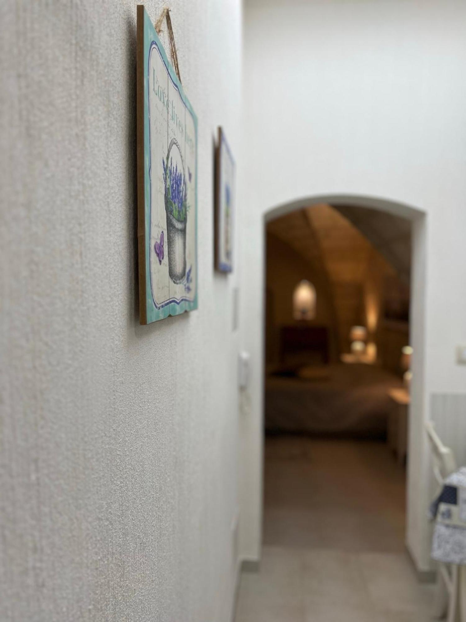 Suite Cavour Luxury Home تارانتو المظهر الخارجي الصورة