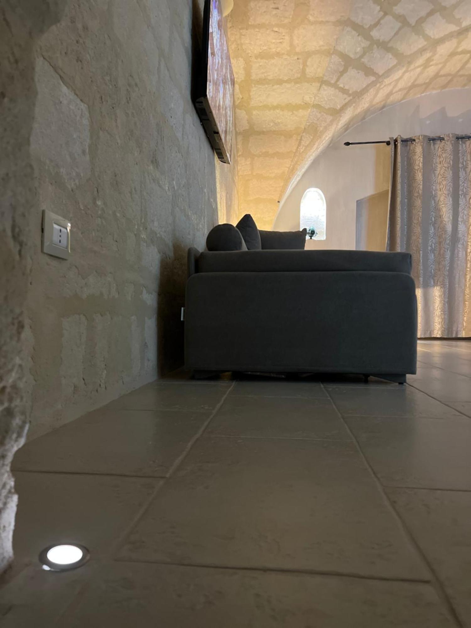 Suite Cavour Luxury Home تارانتو المظهر الخارجي الصورة