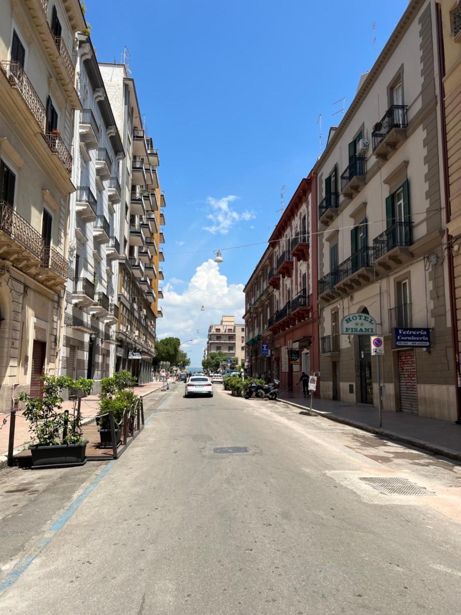Suite Cavour Luxury Home تارانتو المظهر الخارجي الصورة
